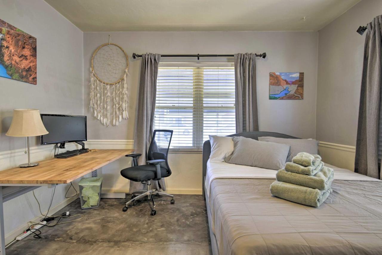 Central Phoenix Cottage With Private Yard! المظهر الخارجي الصورة